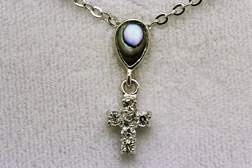 Wild Pearle Faith Necklace